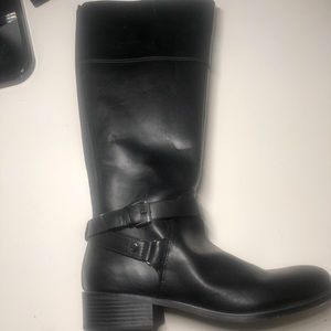 leather knee high bandolino boot with a 2 inch heel